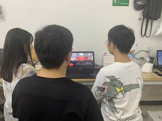 mk体育
