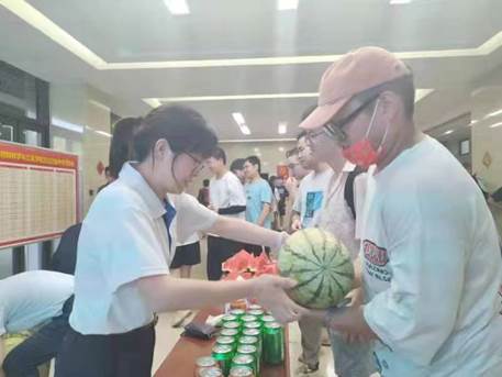 mk体育